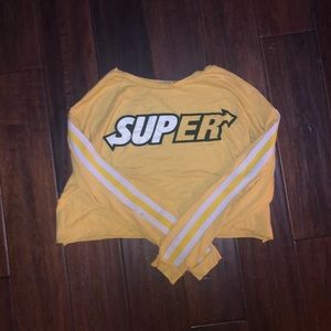 “Super” cropped t-shirt